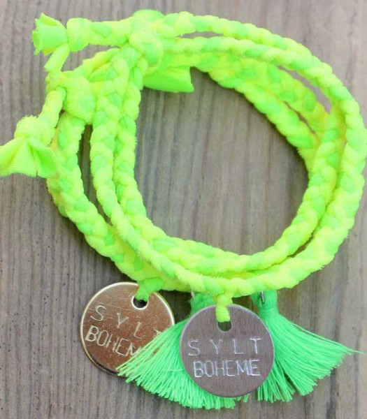 Break free, with Tassel Break free, with Tassel